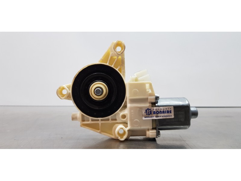 Recambio de elevalunas delantero izquierdo para mercedes clase b (w246) b 200 cdi (246.208) referencia OEM IAM A2469065100  