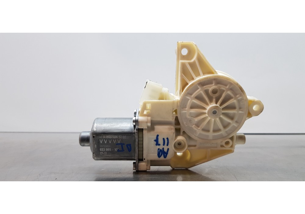 Recambio de elevalunas delantero izquierdo para mercedes clase b (w246) b 200 cdi (246.208) referencia OEM IAM A2469065100  