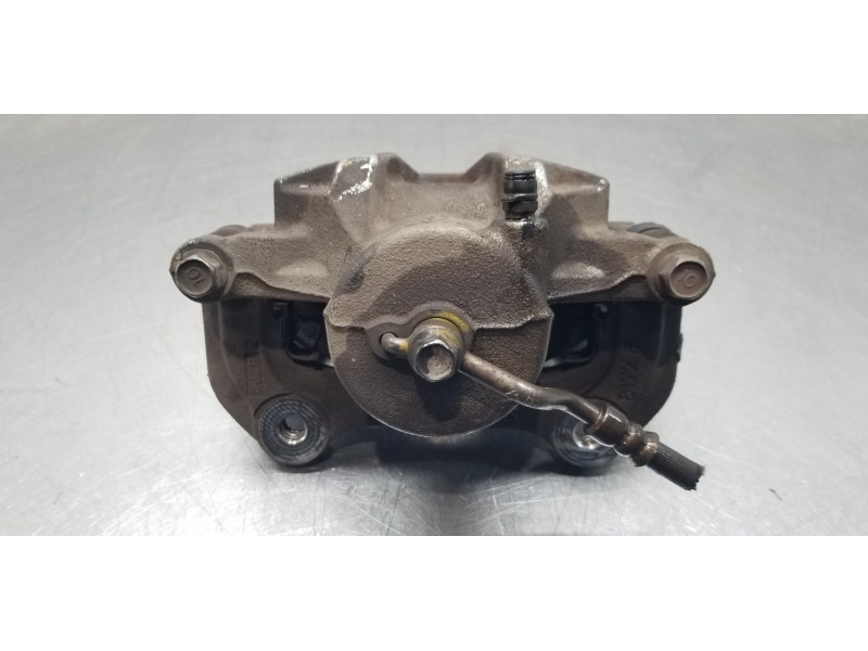 Recambio de pinza freno delantera derecha para hyundai tucson tl referencia OEM IAM 58130D7500  