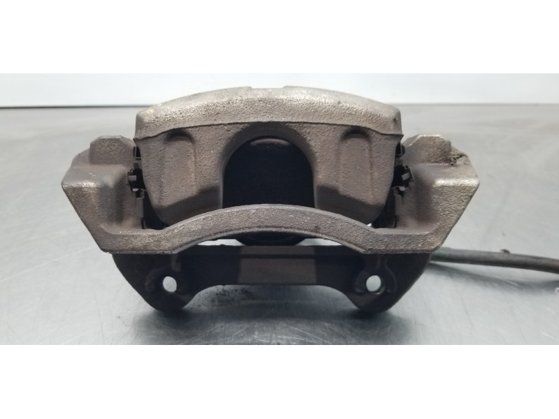 Recambio de pinza freno delantera izquierda para hyundai tucson tl referencia OEM IAM 58110D7500  