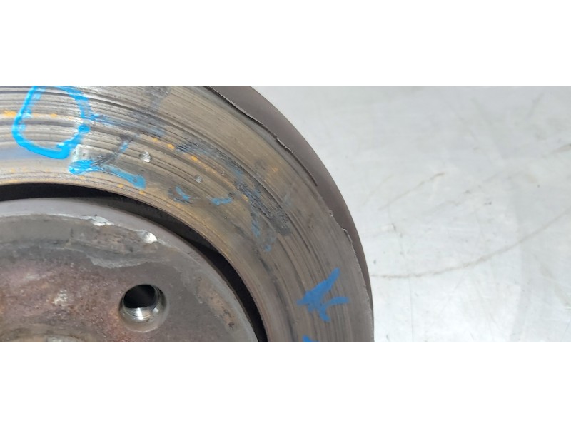 Recambio de mangueta trasera izquierda para volkswagen t5 transporter/furgoneta caja cerrada referencia OEM IAM 7H0501071E   Recambio de mangueta trasera izquierda para volkswagen t5 transporter/furgoneta caja cerrada referencia OEM IAM 7H0501071E