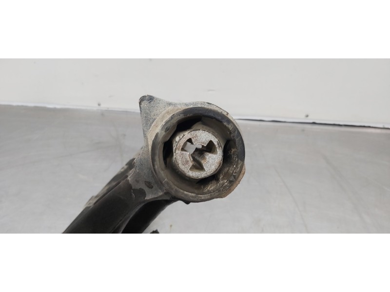 Recambio de mangueta trasera izquierda para volkswagen t5 transporter/furgoneta caja cerrada referencia OEM IAM 7H0501071E   Recambio de mangueta trasera izquierda para volkswagen t5 transporter/furgoneta caja cerrada referencia OEM IAM 7H0501071E