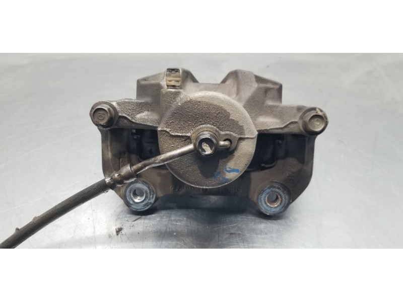 Recambio de pinza freno delantera izquierda para hyundai tucson tl referencia OEM IAM 58110D7500  