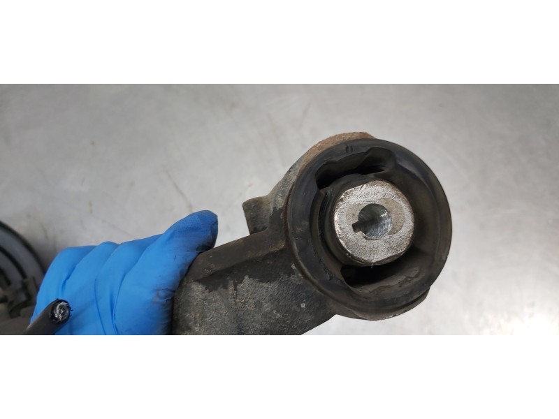 Recambio de mangueta trasera izquierda para volkswagen t5 transporter/furgoneta caja cerrada referencia OEM IAM 7H0501071E   Recambio de mangueta trasera izquierda para volkswagen t5 transporter/furgoneta caja cerrada referencia OEM IAM 7H0501071E