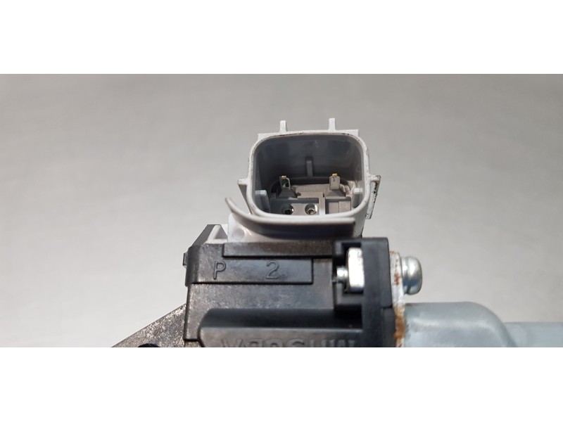 Recambio de elevalunas trasero izquierdo para nissan juke (f15) visia referencia OEM IAM 827211U600  