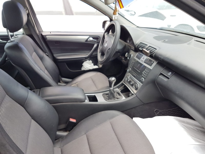 mercedes clase c (w203) berlina del año 2007