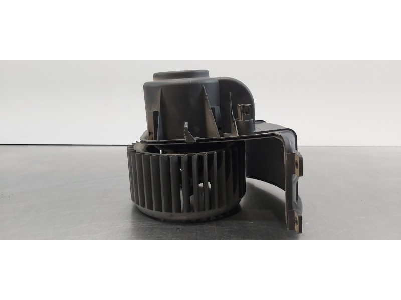 Recambio de motor calefaccion para volkswagen t5 transporter/furgoneta caja cerrada referencia OEM IAM 7H1820021B   Recambio de motor calefaccion para volkswagen t5 transporter/furgoneta caja cerrada referencia OEM IAM 7H1820021B