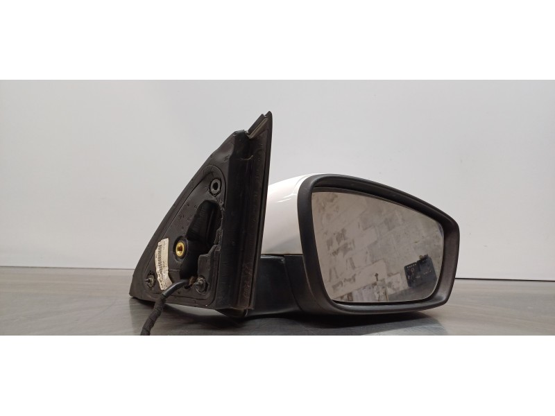 Recambio de retrovisor derecho para skoda rapid active referencia OEM IAM 5JB857508C9B9 5JB857408F 