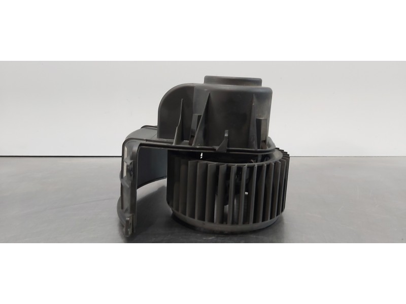 Recambio de motor calefaccion para volkswagen t5 transporter/furgoneta caja cerrada referencia OEM IAM 7H1820021B   Recambio de motor calefaccion para volkswagen t5 transporter/furgoneta caja cerrada referencia OEM IAM 7H1820021B