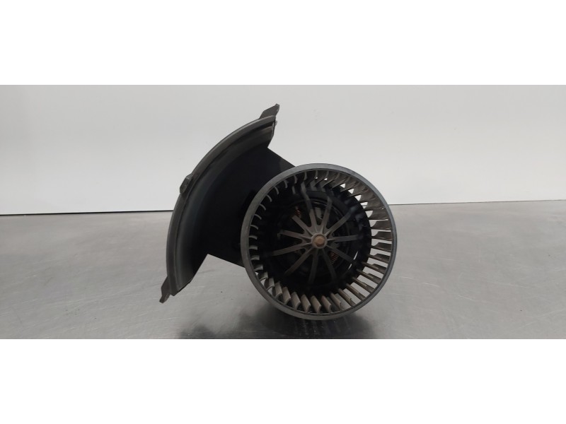 Recambio de motor calefaccion para volkswagen t5 transporter/furgoneta caja cerrada referencia OEM IAM 7H1820021B   Recambio de motor calefaccion para volkswagen t5 transporter/furgoneta caja cerrada referencia OEM IAM 7H1820021B