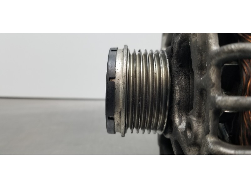 Recambio de alternador para land rover evoque prestige referencia OEM IAM LR077394 EJ3210300AC LR047579