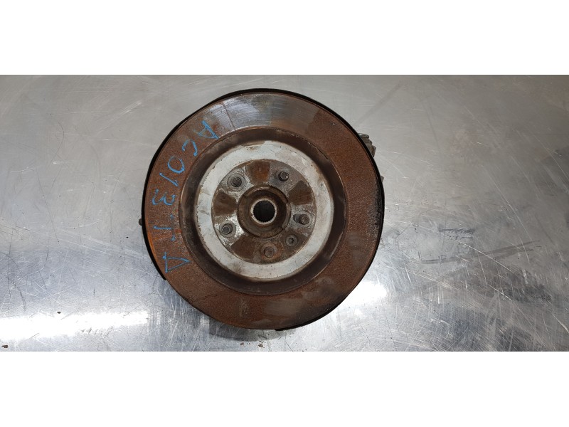 Recambio de mangueta trasera derecha para land rover range rover vogue referencia OEM IAM LR038550  