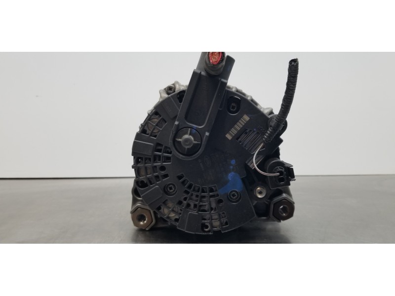 Recambio de alternador para land rover evoque prestige referencia OEM IAM LR077394 EJ3210300AC LR047579