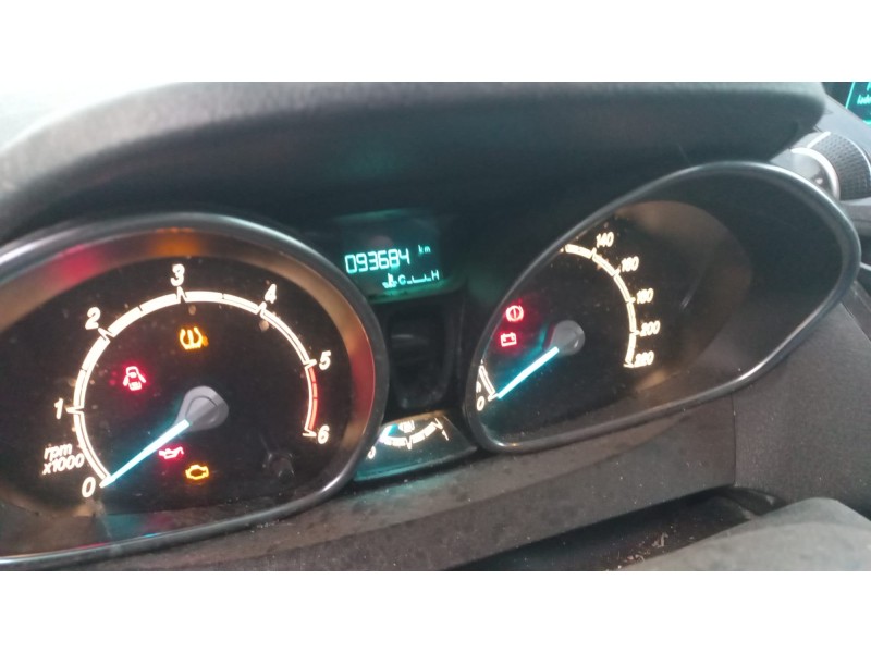 ford tourneo courier (c4a) del año 2013