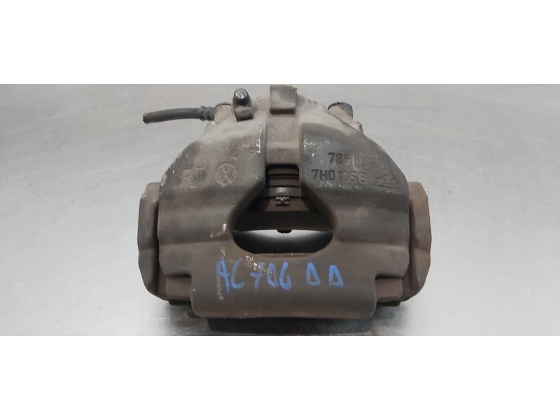 Recambio de pinza freno delantera derecha para volkswagen t5 transporter/furgoneta caja cerrada referencia OEM IAM 7L6615124F  