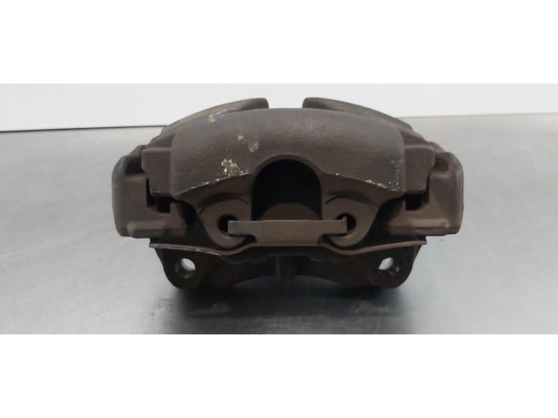 Recambio de pinza freno delantera derecha para volkswagen t5 transporter/furgoneta caja cerrada referencia OEM IAM 7L6615124F  