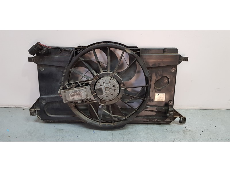 Recambio de electroventilador para ford focus berlina (cap) trend referencia OEM IAM 3M5H8C607UC   Recambio de electroventilador para ford focus berlina (cap) trend referencia OEM IAM 3M5H8C607UC