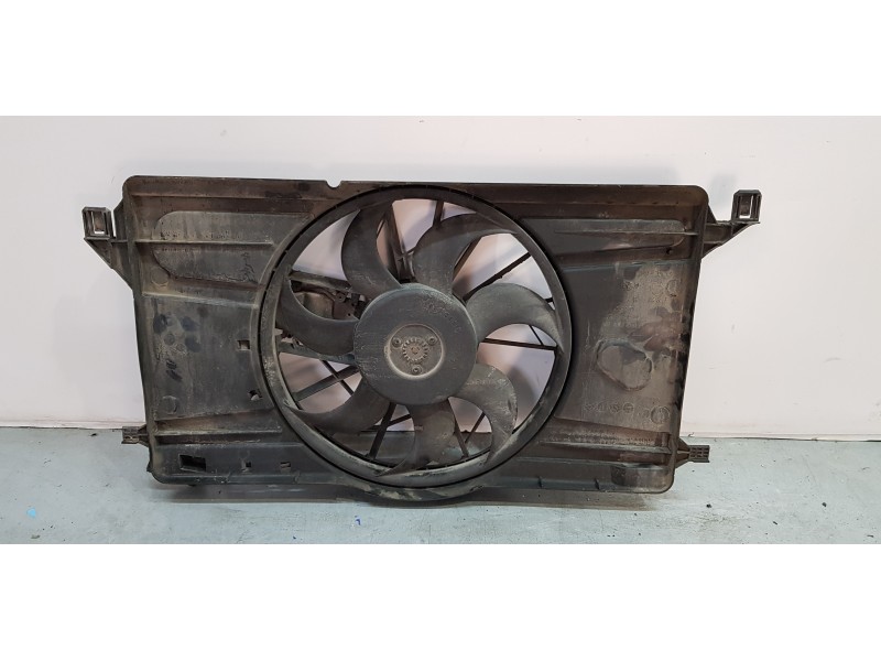 Recambio de electroventilador para ford focus berlina (cap) trend referencia OEM IAM 3M5H8C607UC   Recambio de electroventilador para ford focus berlina (cap) trend referencia OEM IAM 3M5H8C607UC