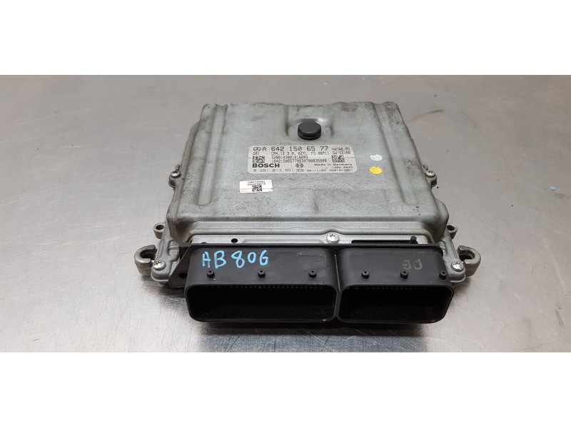Recambio de centralita motor uce para mercedes clase r (w251) r 350 cdi l 4-matic (251.122) referencia OEM IAM A6421506577  