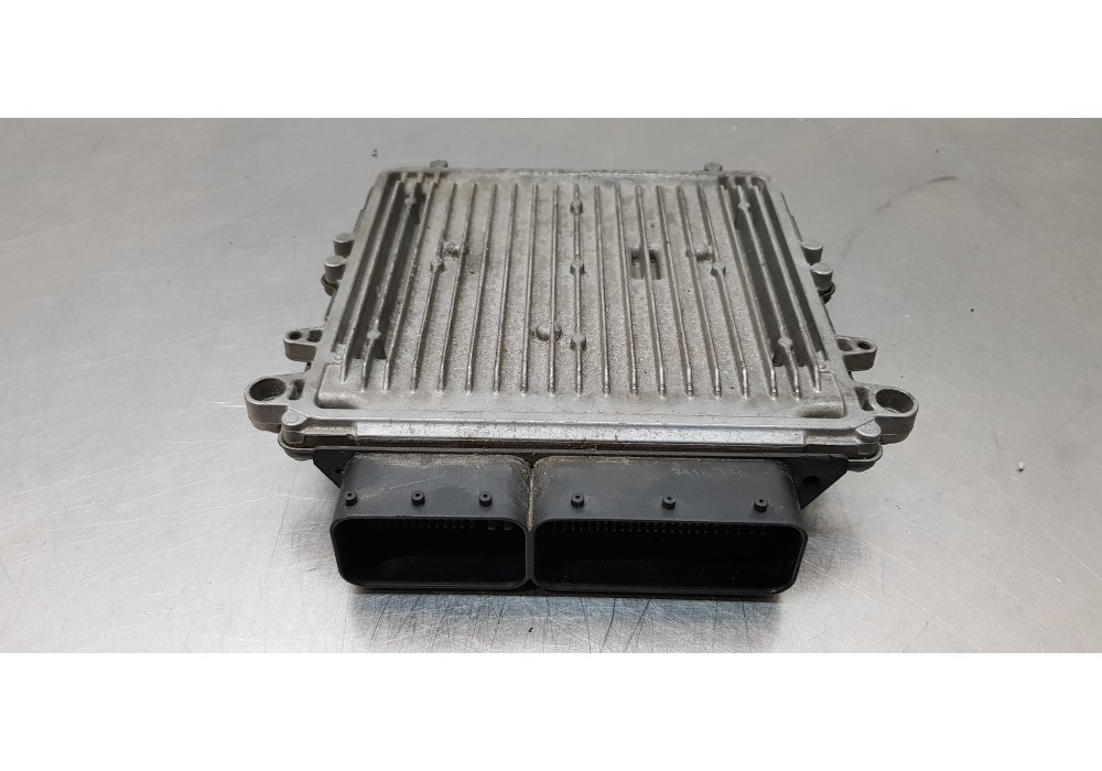 Recambio de centralita motor uce para mercedes clase r (w251) r 350 cdi l 4-matic (251.122) referencia OEM IAM A6421506577  