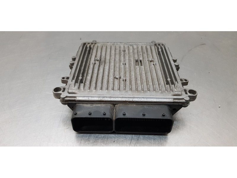 Recambio de centralita motor uce para mercedes clase r (w251) r 350 cdi l 4-matic (251.122) referencia OEM IAM A6421506577  