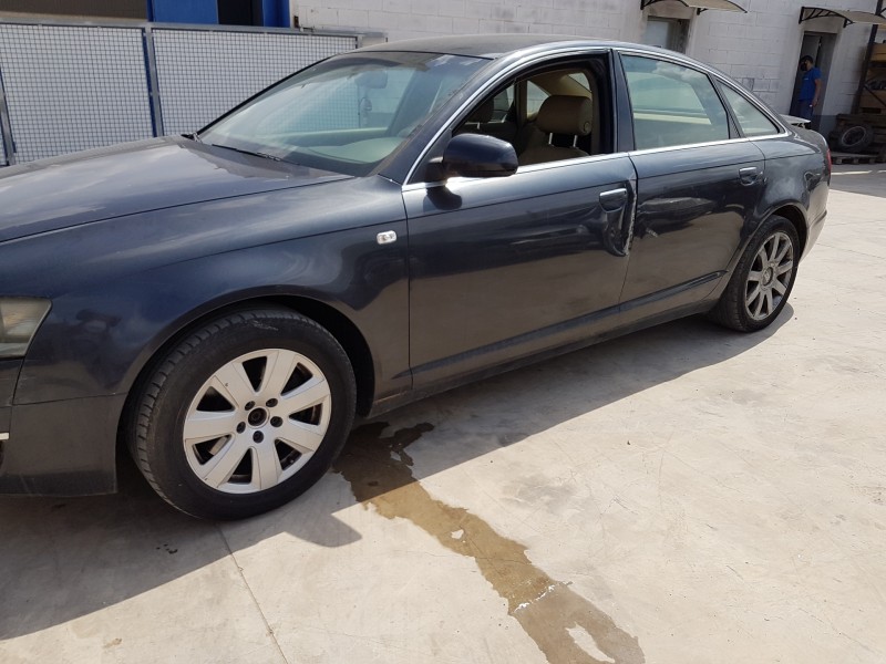 audi a6 berlina (4f2) del año 2004