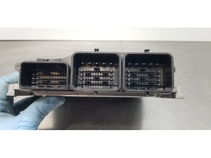 Recambio de centralita motor uce para land rover evoque prestige referencia OEM IAM EJ3212C520VC 0281019622 