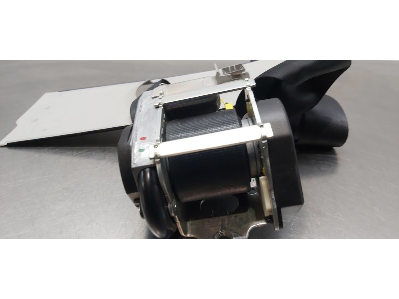 Recambio de cinturon seguridad delantero derecho para volkswagen golf plus (521) advance referencia OEM IAM 5M1857706FRAA   Recambio de cinturon seguridad delantero derecho para volkswagen golf plus (521) advance referencia OEM IAM 5M1857706FRAA