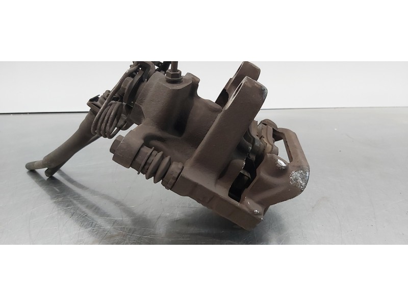 Recambio de pinza freno trasera izquierda para volkswagen caddy ocio comfortline bmt referencia OEM IAM 2K5615423A  