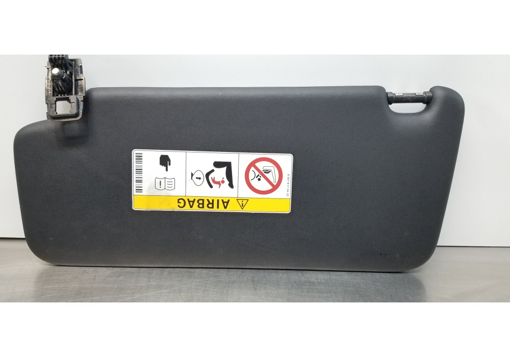 Recambio de parasol derecho para mercedes clase b (w246) b 200 cdi (246.208) referencia OEM IAM A24681026009H43  