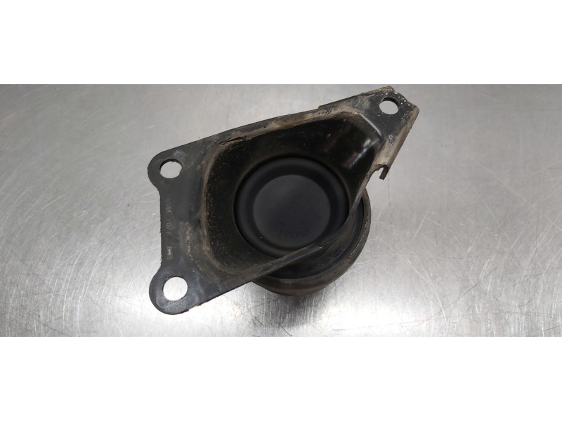 Recambio de soporte motor derecho para volkswagen t5 transporter/furgoneta caja cerrada referencia OEM IAM 7H0199256F  