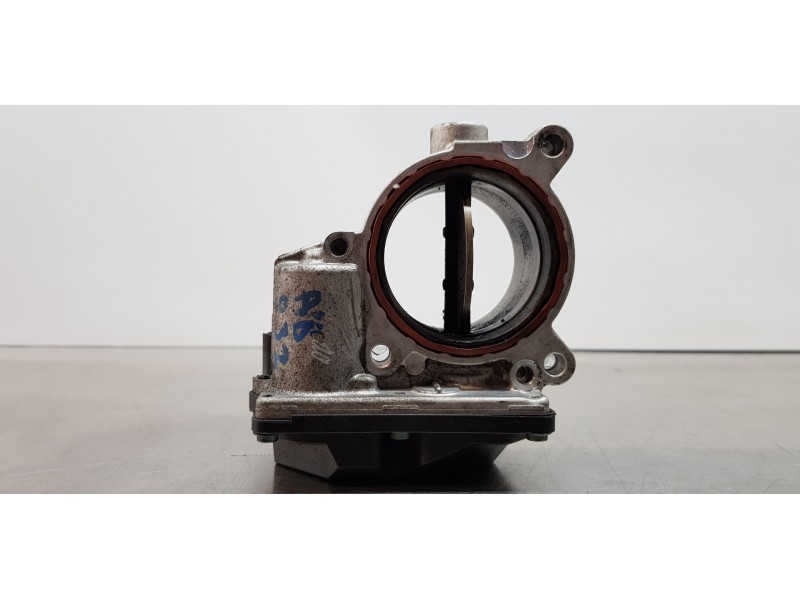 Recambio de caja mariposa para volkswagen crafter caja cerrada caja cerrada 30 batalla corta referencia OEM IAM 03L128063S  