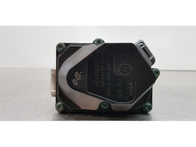 Recambio de caja mariposa para volkswagen crafter caja cerrada caja cerrada 30 batalla corta referencia OEM IAM 03L128063S  