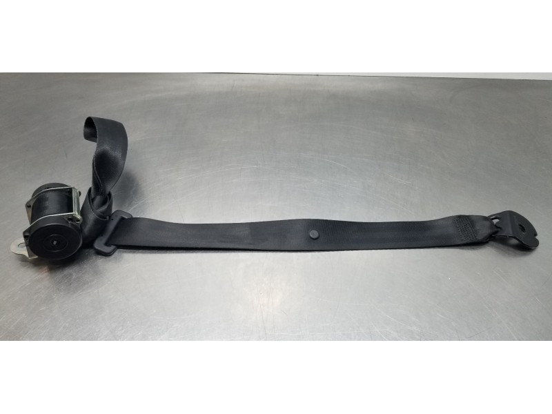 Recambio de cinturon seguridad trasero derecho para land rover evoque prestige referencia OEM IAM LR026470 BJ32611B68AD8PVJ AMBJ