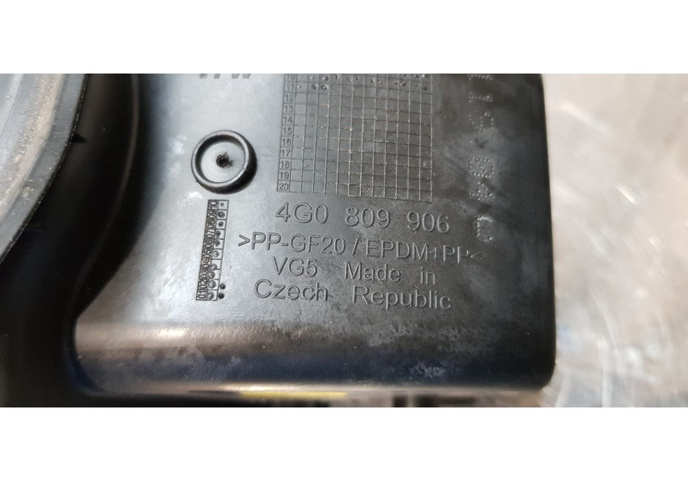 Recambio de tapa exterior combustible para audi a6 lim. (4g2) 3.0 tdi quattro referencia OEM IAM 4L0862153C  