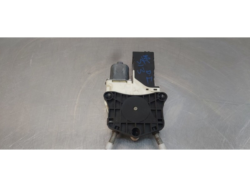 Recambio de elevalunas delantero derecho para peugeot 407 st confort referencia OEM IAM 9222Q4   Recambio de elevalunas delantero derecho para peugeot 407 st confort referencia OEM IAM 9222Q4