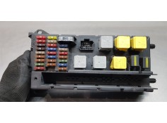 Recambio de caja reles / fusibles para volkswagen crafter caja cerrada caja cerrada 30 batalla corta referencia OEM IAM 90654502 2