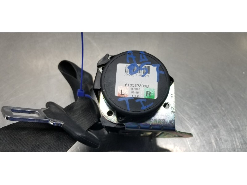 Recambio de cinturon seguridad trasero izquierdo para land rover evoque prestige referencia OEM IAM LR026470 BJ32611B68AD8PVJ AM