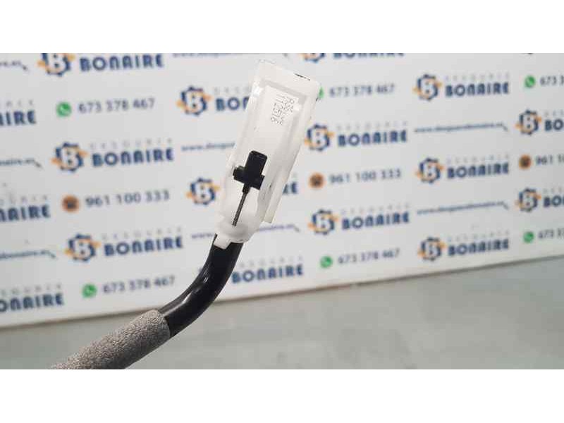 Recambio de cerradura puerta delantera derecha para bmw serie 1 berlina (e81/e87) 120d referencia OEM IAM 7167074  