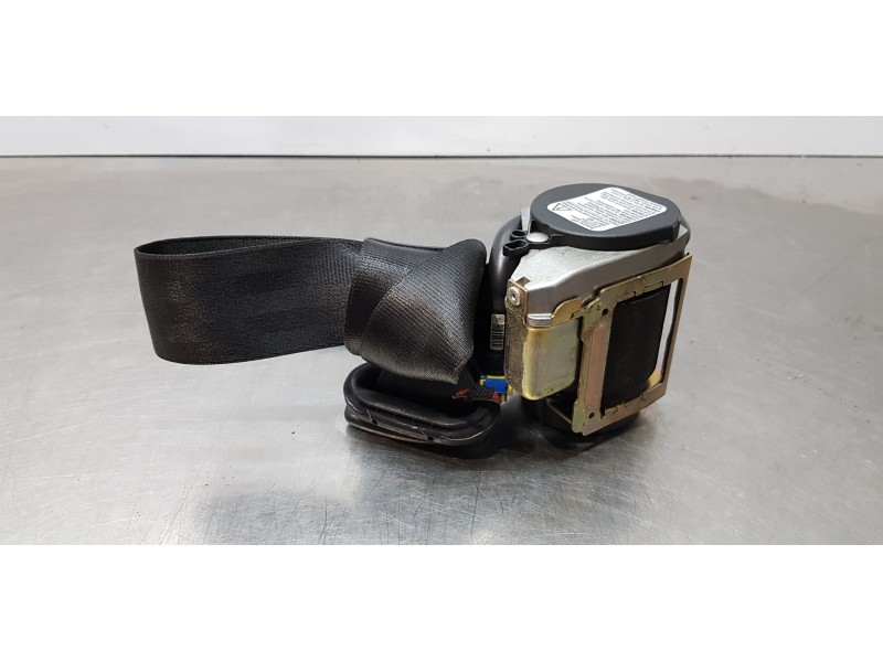 Recambio de cinturon seguridad delantero derecho para audi a8 (4e2) 4.0 tdi quattro referencia OEM IAM 601782800  