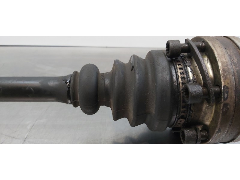 Recambio de transmision delantera izquierda para volkswagen t5 transporter/furgoneta caja cerrada referencia OEM IAM 7E0407271N  Recambio de transmision delantera izquierda para volkswagen t5 transporter/furgoneta caja cerrada referencia OEM IAM 7E0407271N
