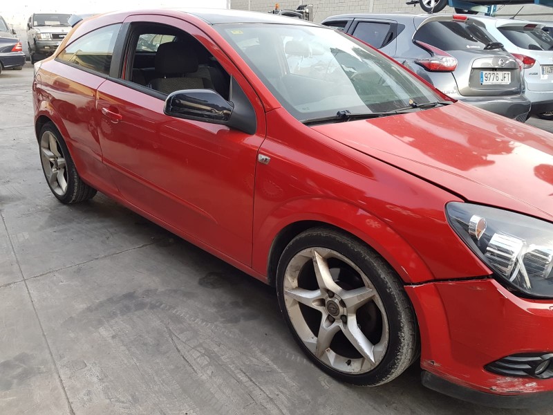 opel astra gtc del año 2006