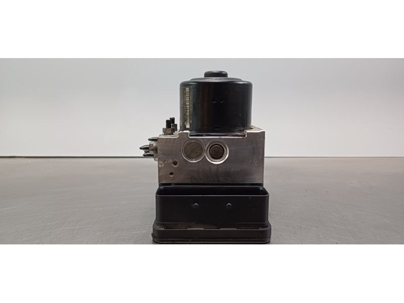 Recambio de abs para volkswagen t5 bus (7e) caravelle comfortline lang 4motion referencia OEM IAM 7E0614517J  