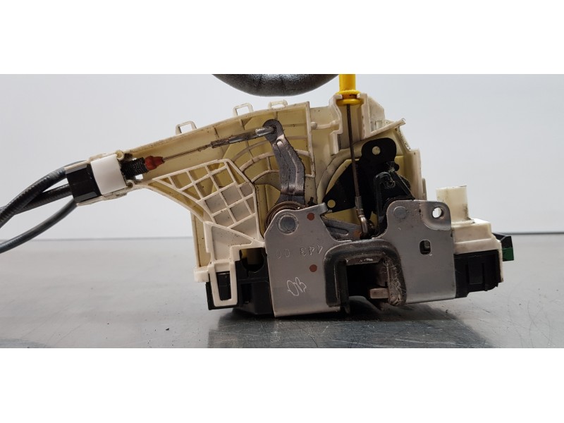 Recambio de cerradura puerta delantera derecha para volkswagen crafter caja cerrada caja cerrada 30 batalla corta referencia OEM