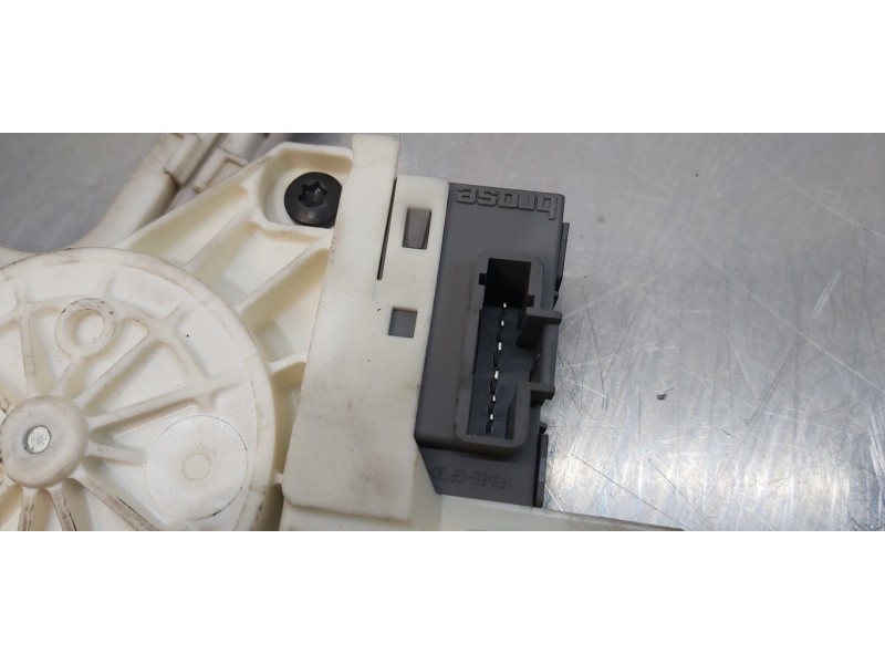 Recambio de elevalunas trasero izquierdo para peugeot 407 st confort referencia OEM IAM 922385  