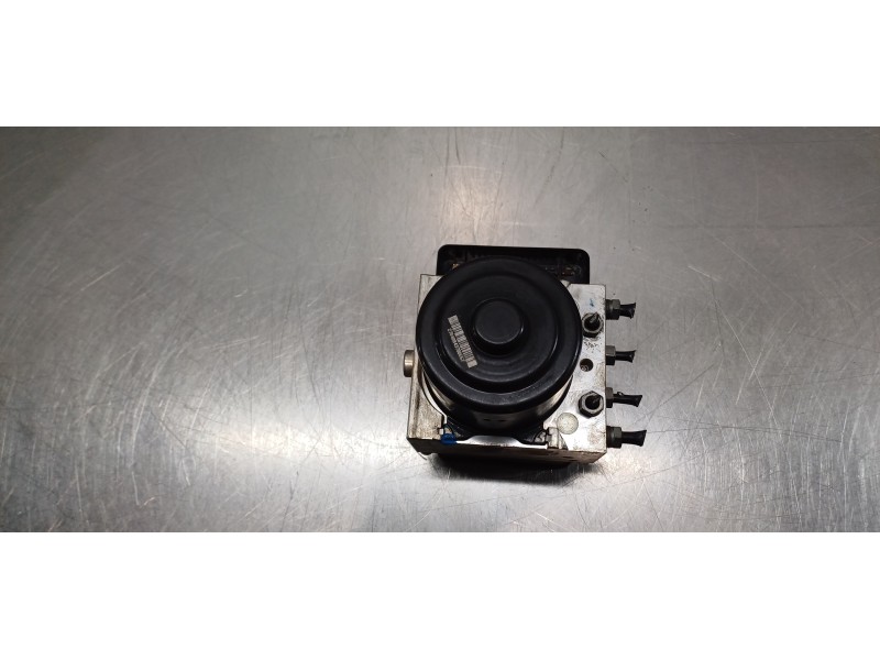 Recambio de abs para volkswagen t5 bus (7e) caravelle comfortline lang 4motion referencia OEM IAM 7E0614517J  