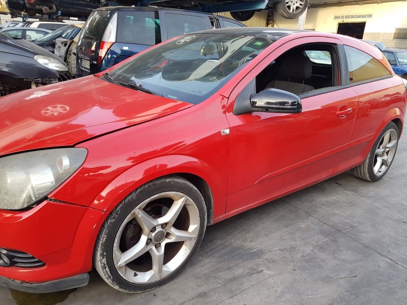 opel astra gtc del año 2006