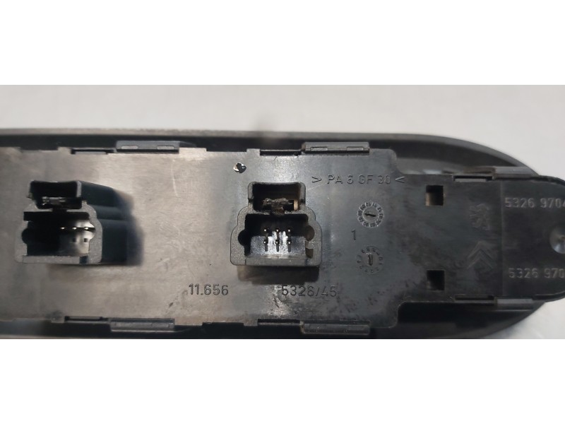 Recambio de mando elevalunas delantero izquierdo para peugeot 407 st confort referencia OEM IAM 96468704XT  