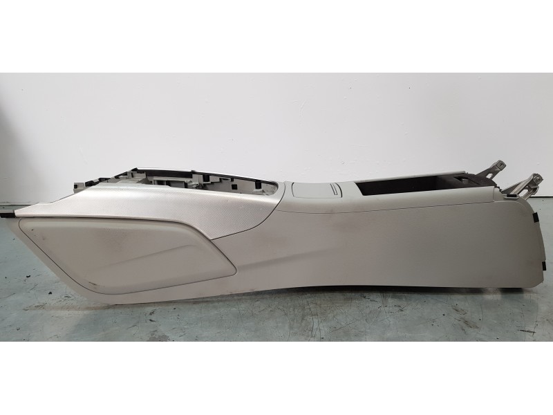 Recambio de apoyabrazos central para audi a6 lim. (4g2) 3.0 tdi quattro referencia OEM IAM 4G0863244  