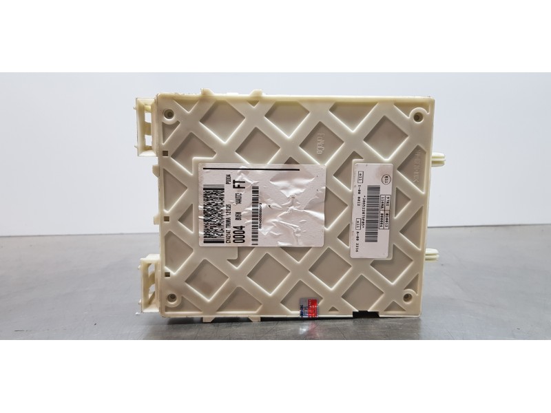 Recambio de caja reles / fusibles para ford c-max titanium referencia OEM IAM BV6N14A073FT  